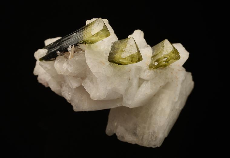 ELBAITE